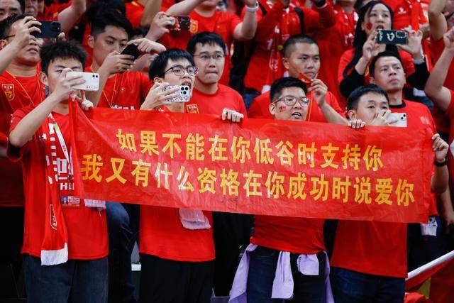 中国男篮迎新希望！李弘权与赵嘉义确认能出战日本